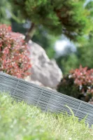 Hnědý plastový zahradní obrubník GC85 - délka 390 cm, výška 18,6 cm