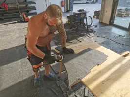 Plastová hladká kuličková puzzle podlahová deska FLOMA RePVC T621P - délka 116 cm, šířka 78 cm, výška 1,2 cm