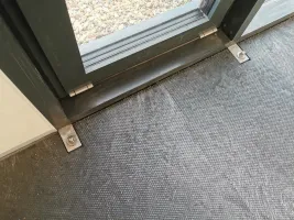 Plastová hladká kuličková puzzle podlahová deska FLOMA RePVC T621P - délka 116 cm, šířka 78 cm, výška 1,2 cm