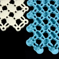 Modrá bazénová rohož FLOMA SP20 - délka 21,7 cm, šířka 21,7 cm, výška 0,8 cm