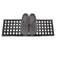 Gumová schodová rohož FLOMA HoneyStep - délka 25 cm, šířka 75 cm, výška 1,6 cm