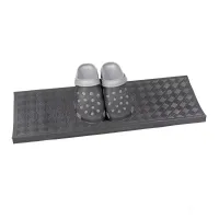 Gumový nášlap na schody FLOMA Labyrinth - délka 25 cm, šířka 75 cm, výška 0,5 cm