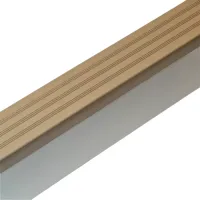 Hnědá plastová (PVC) protiskluzová schodová hrana F533 - délka 150 cm, šířka 8,2 cm, výška 4,5 cm