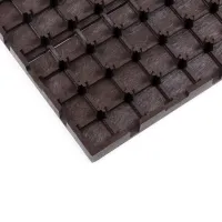 Hnědá gumová terasová dlažba FLOMA Cosmopolitan - délka 45,8 cm, šířka 45,8 cm, výška 2,5 cm