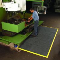 Černá náběhová hrana "samec" MD Ramp System Nitrile - délka 91 cm, šířka 5 cm F