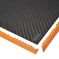 Černá extra odolná olejivzdorná modulová rohož Safety Stance Solid - délka 150 cm, šířka 90 cm, výška 2 cm