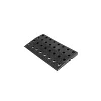 Černý plastový PE nájezd AvaTile AT-STD - délka 25 cm, šířka 13,7 cm, výška 1,6 cm F