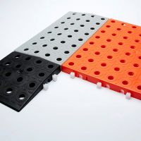 Šedá plastová PE dlažba AvaTile AT-STD - délka 25 cm, šířka 25 cm, výška 1,6 cm F