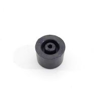 Černý gumový kónický doraz s dírou pro šroub FLOMA - průměr 5 cm, výška 3,5 cm