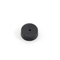 Černý gumový válcový doraz s dírou pro šroub FLOMA - průměr 3 cm, výška 1 cm