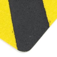 Černo-žlutá korundová protiskluzová páska (dlaždice) FLOMA Super Hazard - 14 x 14 cm a tloušťka 1 mm