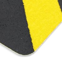 Černo-žlutá korundová protiskluzová páska (pás) FLOMA Super Hazard - délka 15 cm, šířka 61 cm, tloušťka 1 mm