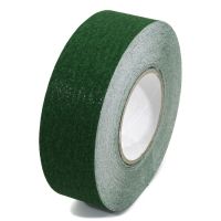 Zelená korundová protiskluzová páska FLOMA Standard - 18,3 x 5 cm tloušťka 0,7 mm