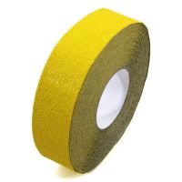 Žlutá korundová protiskluzová páska pro nerovné povrchy FLOMA Conformable - 18,3 x 5 cm tloušťka 1,1 mm