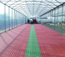 Hnědá plastová děrovaná terasová dlažba Linea Combi - délka 39 cm, šířka 39 cm, výška 4,8 cm