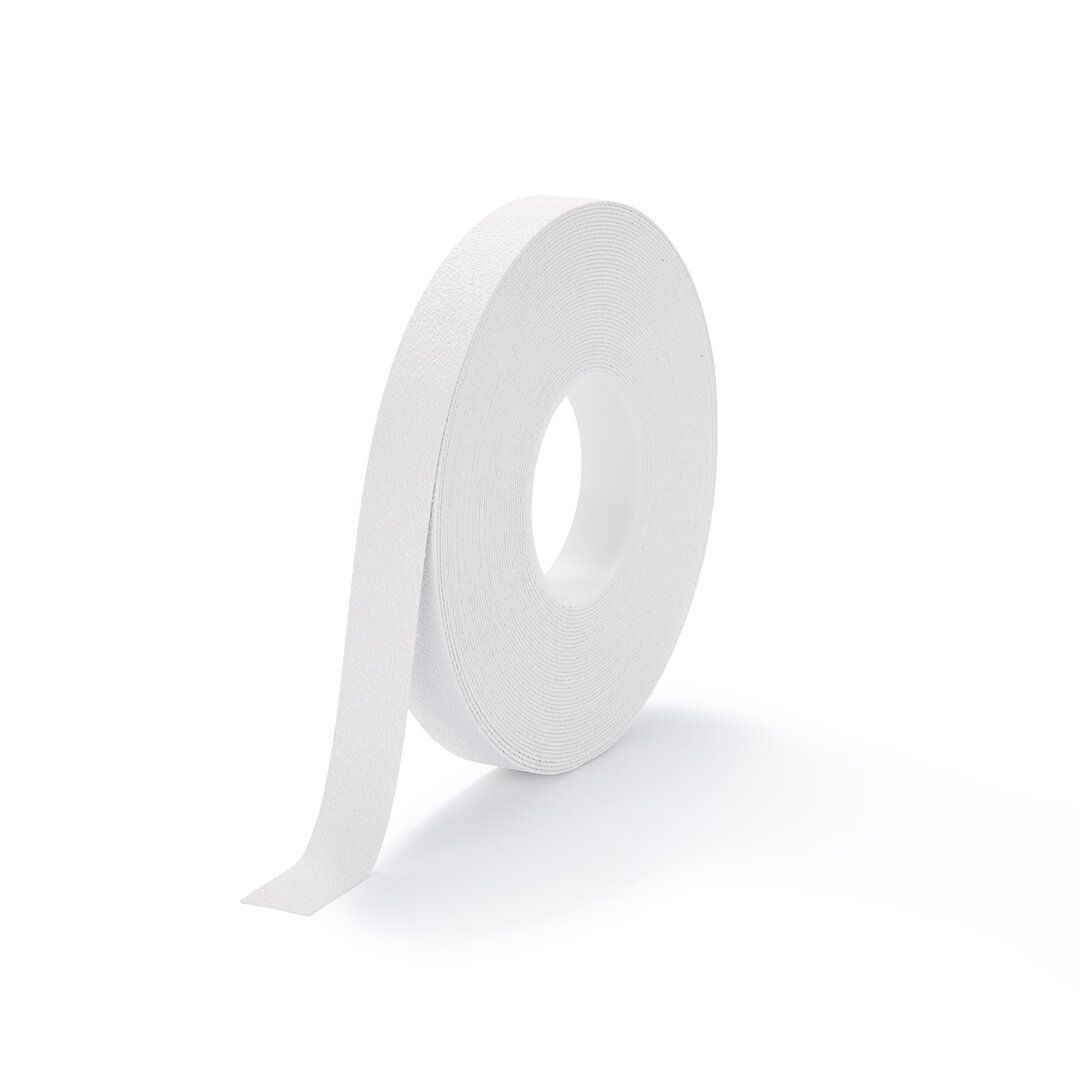 Bílá plastová voděodolná protiskluzová páska FLOMA Super Resilient - délka 18,3 m, šířka 2,5 cm, tloušťka 1,3 mm