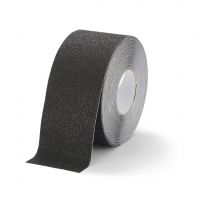 Černá korundová chemicky odolná protiskluzová páska FLOMA Super Chemical Resistant - 18,3 m x 10 cm a tloušťka 1 mm