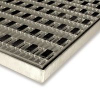 Kovová venkovní čisticí vstupní rohož s rámem FLOMA Grid - délka 50 cm, šířka 100 cm, výška 3,3 cm