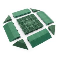 Zelený plastový nájezd "samice" pro terasovou dlažbu Linea Combi - délka 40 cm, šířka 19,5 cm, výška 4,8 cm