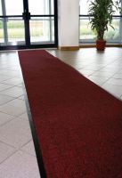 Červená textilní vstupní rohož - délka 90 cm, šířka 120 cm, výška 0,7 cm F