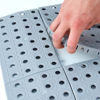 Šedá plastová PE ochranná podložka pod bazén, vířivku AvaTile AT-STD - délka 300 cm, šířka 300 cm, výška 1,6 cm