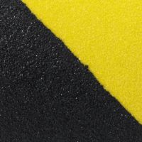 Černo-žlutá korundová snímatelná protiskluzová podlahová páska FLOMA Hazard Standard Removable - délka 18,3 m, šířka 10 cm, tloušťka 0,7 mm