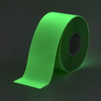 Fotoluminiscenční protiskluzová podlahová páska FLOMA Extra Super Glow in the Dark - délka 15 m, šířka 10 cm, tloušťka 1,5 mm