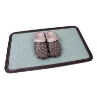 Zelená textilní venkovní vstupní rohož FLOMA Stripes - délka 45 cm, šířka 75 cm, výška 0,8 cm