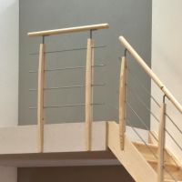 Parapetní zábradlí 1 běžný metr dřevo / nerezová ocel - smrk