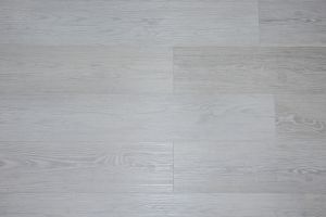 Vinylová podlaha s integrovanou podložkou SPC Woody Pro - Dusty Pine 5LE037, 6 mm / 0.,5 mm ochrannou vrstvou