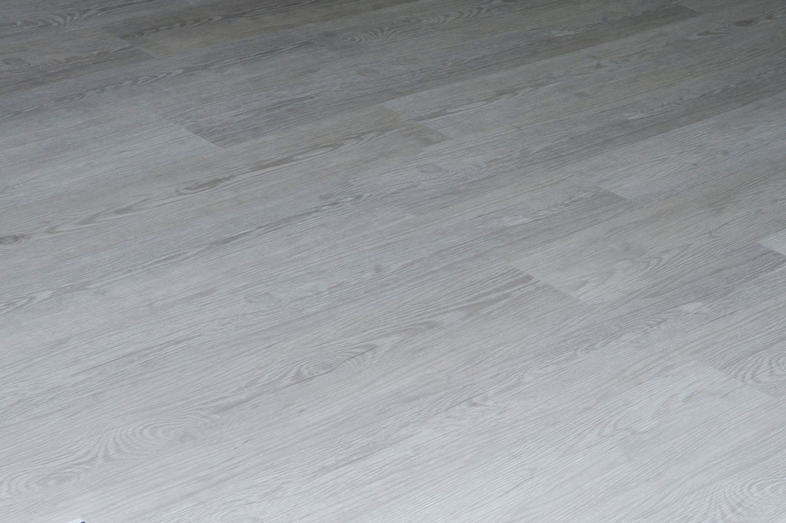 Vinyl SPC RIGID podlaha 6mm s podložkou DAWN2DASK Dusty Pine 122x18cm(2,2m2)
