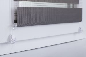 Roleta DEN&NOC 97 x 150 cm šedá č. BH1220 Macher Decori