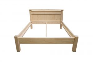 Postel ze smrkového masivu Farm 150x200 cm RoyalBuild