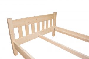 Postel ze smrkového masivu New 150x200 cm RoyalBuild