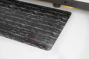 Černá gumová protiúnavová rohož FLOMA Marble - délka 90 cm, šířka 90 cm, výška 1,25 cm