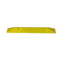 Žlutý plastový parkovací doraz Carstop - délka 78 cm, šířka 10 cm a výška 6 cm