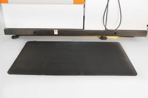 Černá gumová protiúnavová rohož - délka 150 cm, šířka 90 cm, výška 1,25 cm F
