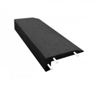 Černý gumový kryt na obrubník - délka 100 cm, šířka 40 cm, výška 15 cm