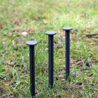 Černý plastový kotvící hřeb Eco - průměr 2,6 cm a délka 25 cm