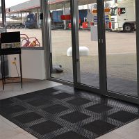 Černá náběhová hrana "samice" MF Safety Ramps D12/C12 Nitrile - délka 100 cm, šířka 6 cm